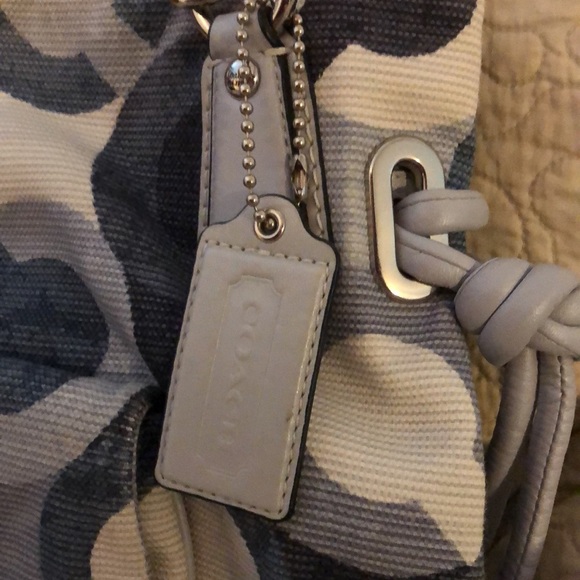 Coach Purse - Picture 3 of 3